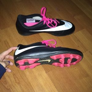 Girls Nike Soccer Cleats